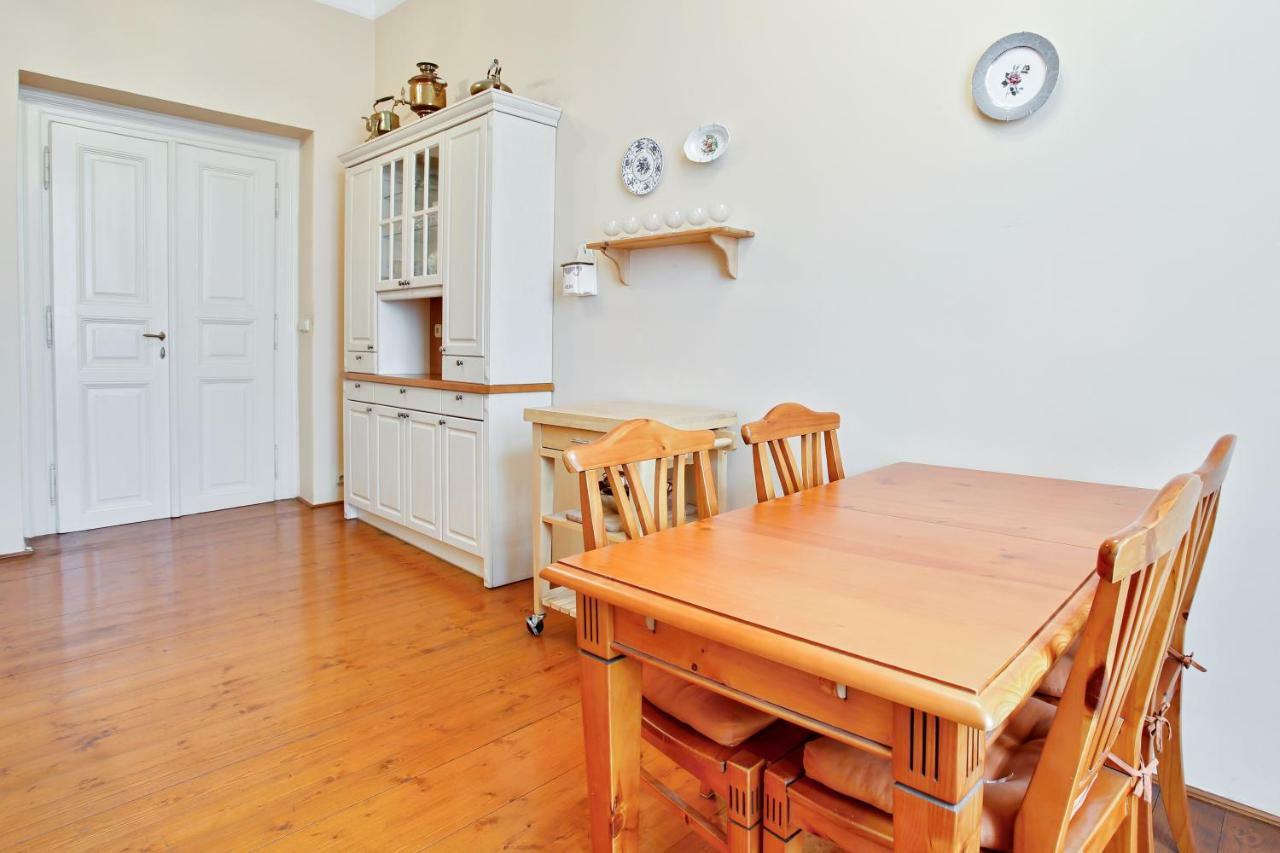 Open Gate Apartment Prague Exterior photo