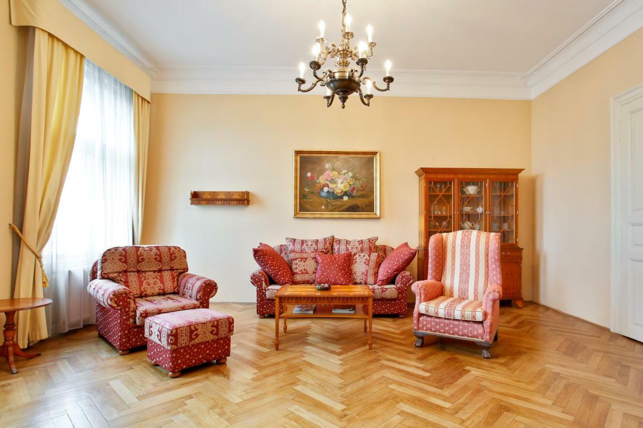 Open Gate Apartment Prague Exterior photo